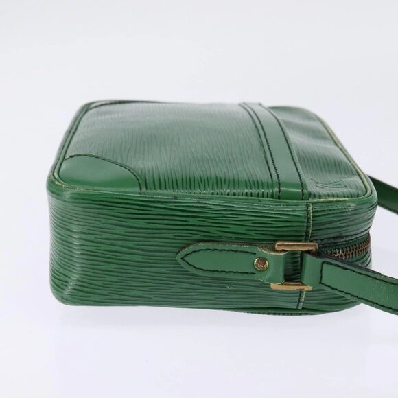 LOUIS VUITTON Epi Trocadero 23 Shoulder Bag Green M52304 LV Auth 145446 - Picture 6 of 16